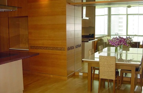 Khlong Ton Sai Apartment | Corner river view one bedroom apartment