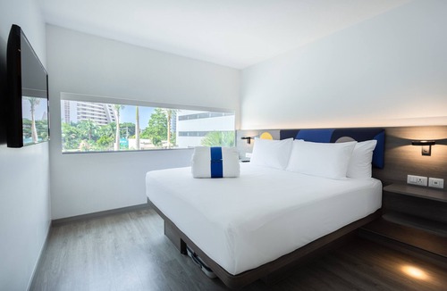 North Pattaya Hotel | COSI Pattaya Wong Amat Beach