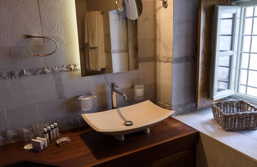 idhra Hotel | Cotommatae Hydra 1810