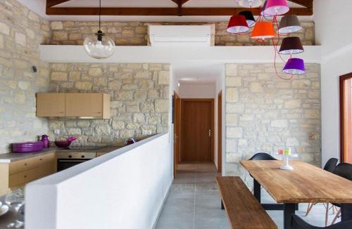 Kirianna House | Cottage, Kyrianna