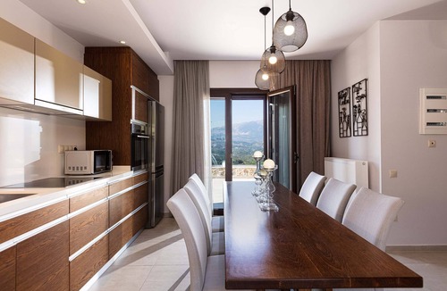 Apokoronas Villa | Countryside villas with stunning mountain views