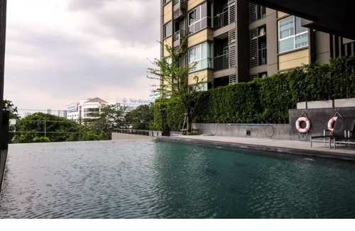 Bang Sue Condo | Cozy 1-bedroom condo with AC in tranquil Krung Thep Maha Nakhon