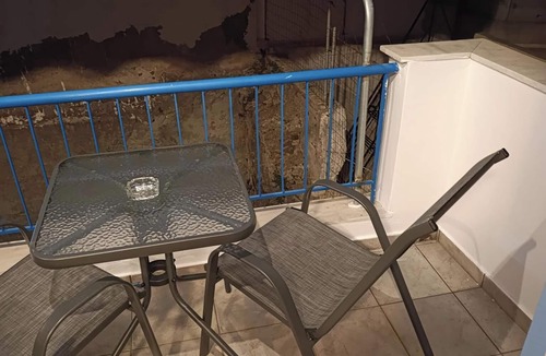 Lesvos Apartment | Cozy 1-bedroom apartment with WiFi, AC in lovely Mitilini