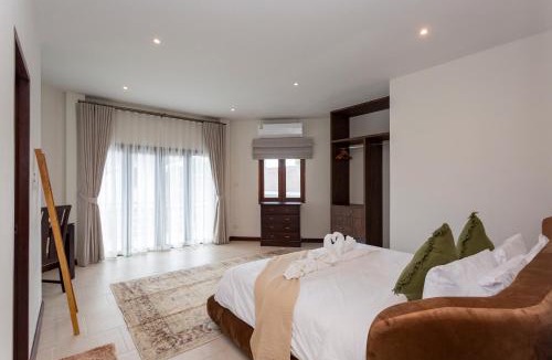 Bophut Hills Villa | Cozy design house with Swimmingpool and Garden Esrah Home