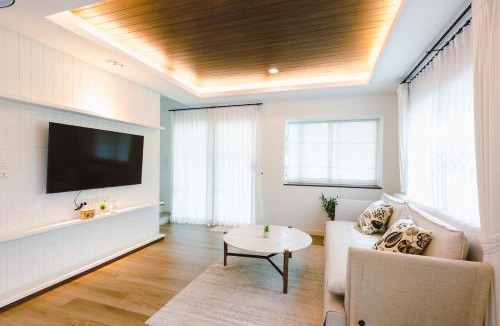 Bang Kaeo Villa | Cozy Family Home near Mega Bangna