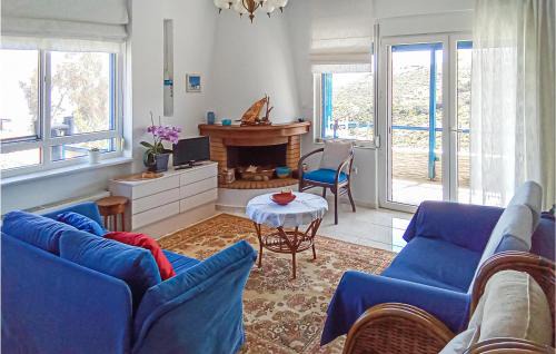 Lavreotiki House | Cozy Home In Keratea With Wifi