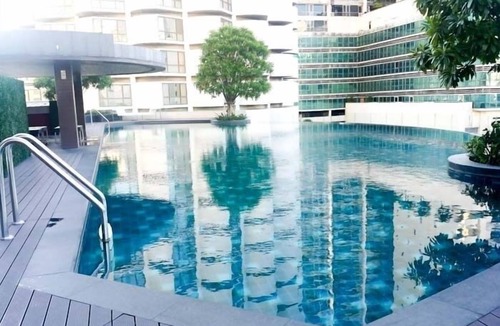 Khlong Toei Nuea Apartment | Cozy Private Home | Steps to BTS & MRT Sukhumvit