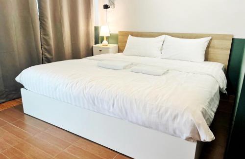Bang Khun Si Apartment | Cozy room near MRT Fai Chai