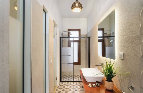 Pefki Villa | Cretan Beachfront Villa Atalandia With Heated Pool, Gym, Bbq & Office