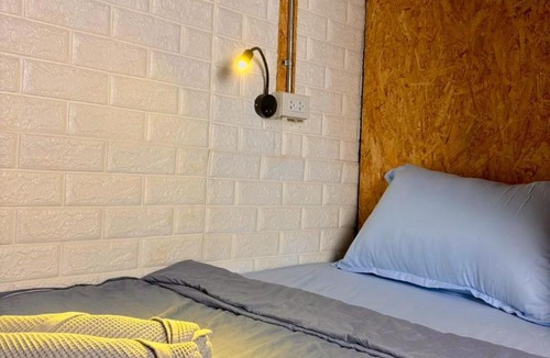 Arun Amarin Hostel | Crew Bangkok Hostel