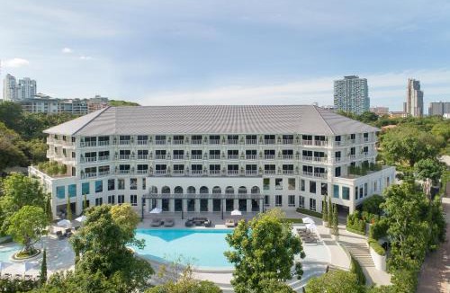 Pratumnak Hill Hotel | Cross Pattaya Pratamnak