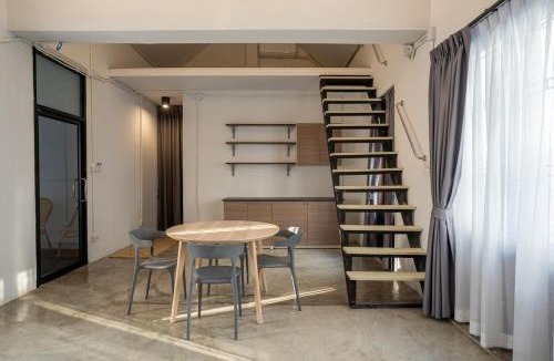 Si Phraya Apartment | Crownex Studio Deluxe