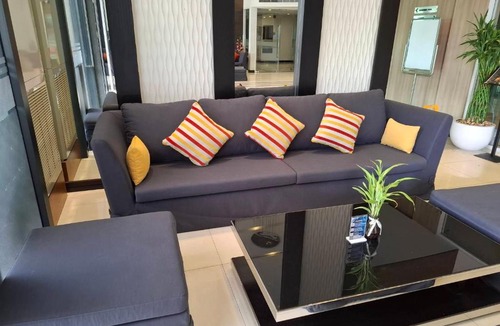 Lat Krabang Hotel | Crystal Suites Suvarnbhumi Airport