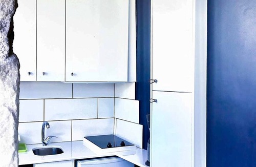 Agios Ioannis House | Cycladic Suite Just For Two with Private Terrace, Jacuzzi & Loungers to Admire the Aegean Sunsets!