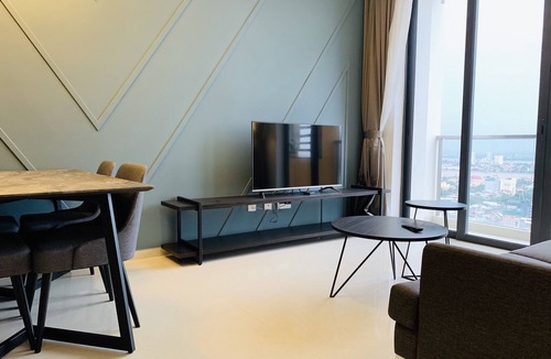 Prampir Makara Apartment | D'Suites at The Sykline