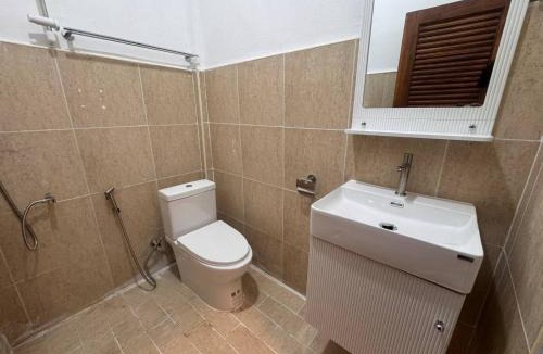 Thong Sala House | D6 Apartment at the Pier 4 of 6