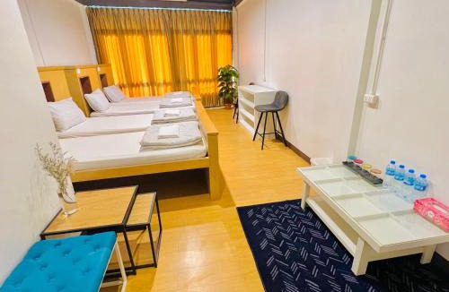 Thanon Phetchaburi Hostel | Daraya Hostel