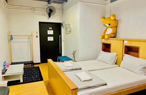 Thanon Phetchaburi Hostel | Daraya Hostel