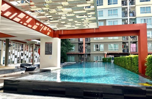 Kathu Apartment | Dcondo Kathu - Top Floor 1 Bdr Condo with shared Pool