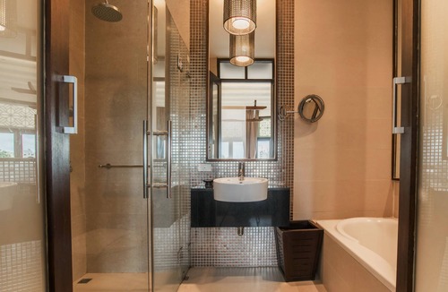 Thapae Hotel | De Chai Colonial Hotel & Spa