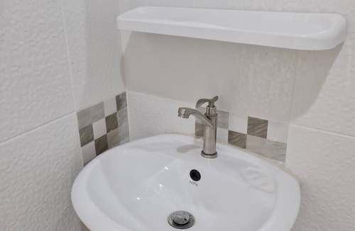 Ratchathewi Hostel | De Chalet