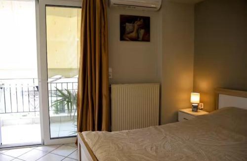 Glyfada Apartment | deloshome