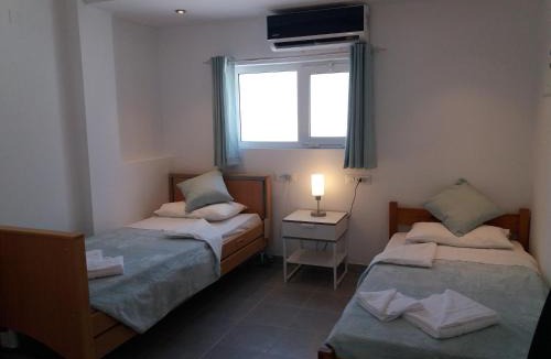 Kefalos Apartment | Delphini Studios - for the disabled
