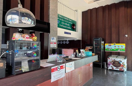 Makkasan House | Deluxe City Stay | Near Airport Link & Transport