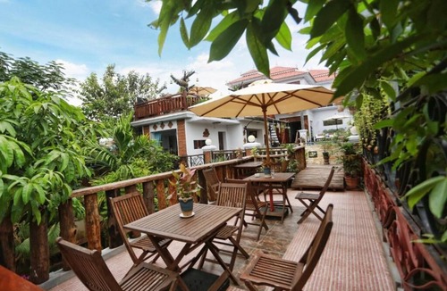 Siem Reap House | Deluxe Double Room - free breakfast