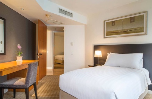 Chong Nonsi House | Deluxe Three Bedroom -Room Only