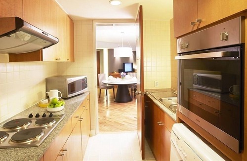 Chong Nonsi House | Deluxe Three Bedroom -Room Only