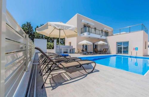 Pegeia Villa | Demitrios Vine