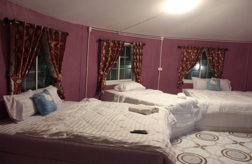 Suan Phueng Hotel | Demy Home