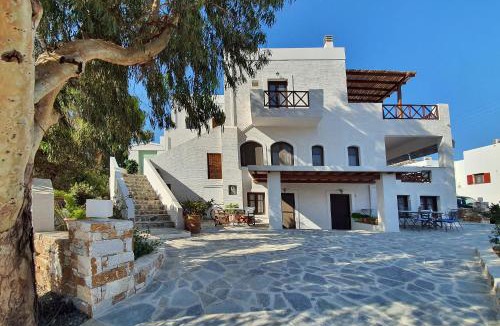 Galissas Apartment | Dendrinos House