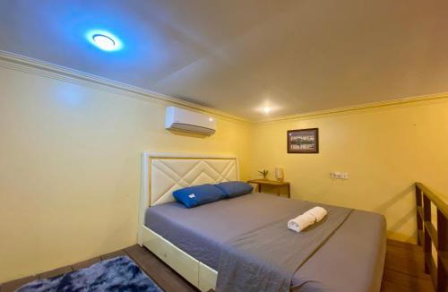 Kampot House | Derm Svay Guesthouse - yoga & cafe