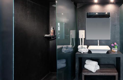 Ladadika Apartment | Diamond Suites, Philian Hotels and Resorts
