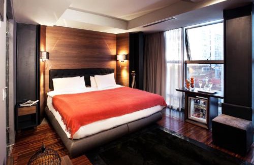 Ladadika Apartment | Diamond Suites, Philian Hotels and Resorts