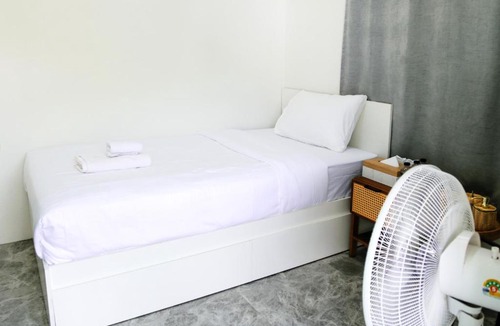 Khlong Thom Hotel | Dinnano Pool Villa & Family Resort Krabi