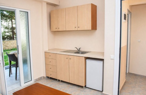 Polichrono Hotel | Dionysos Hotel