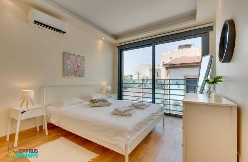 Larnaca City Centre Apartment | Dios Ponte 102 Beachfront