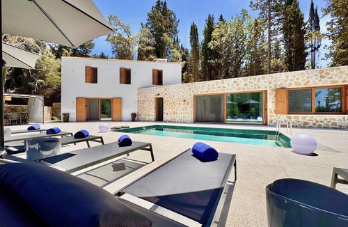 Achilleio Villa | Domenico Morani Luxury Villa Concept