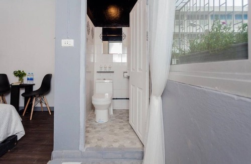 Wat Ratchabophit Hotel | Double Room 1.4 km from Grand Palace