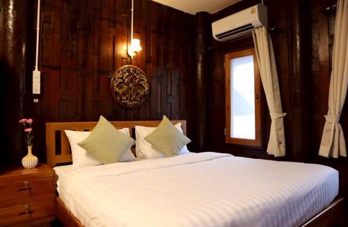 Phra Pradaeng House | Doungploy BaanruenThai Homestay