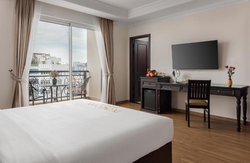 Chamkar Mon Hotel | Duong Chan Hotel