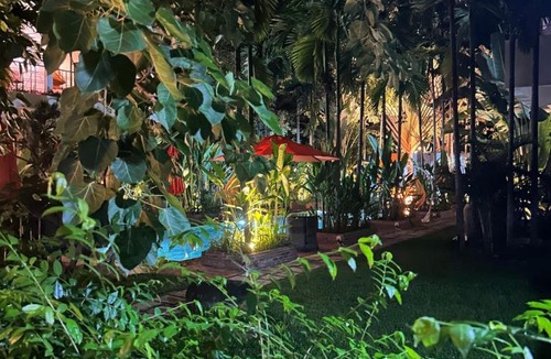 Siem Reap House | Duplex, 1BR Loft, King Bed, Pool, Garden, Sony Soundbar