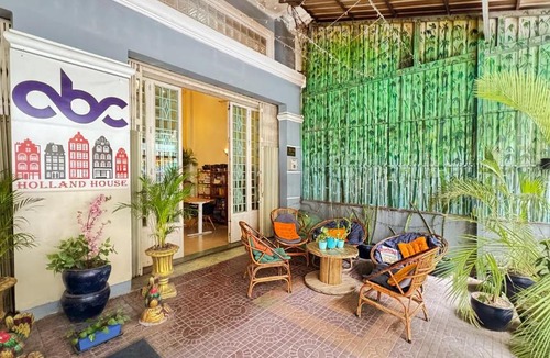 Chamkar Mon Bed & Breakfast | Dutch Hosted B&B, ABC