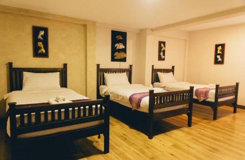 Wua Lai House | Eain