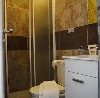 Lykabittos Apartment | Eclectic Business & Leisure
