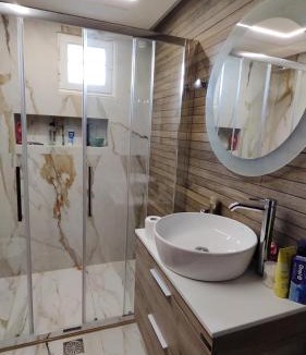 Vitalades Villa | Eleas Gi Villa