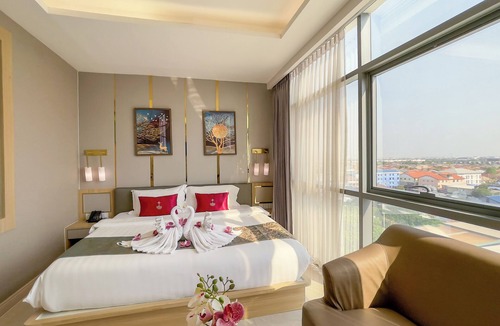 Prawet Hotel | Elegant Airport Hotel
